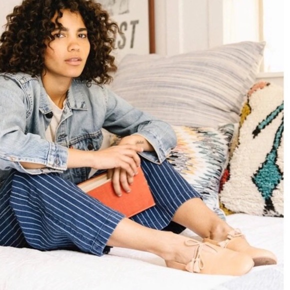 🌸Toms Kelli Slip Ons - Picture 2 of 5